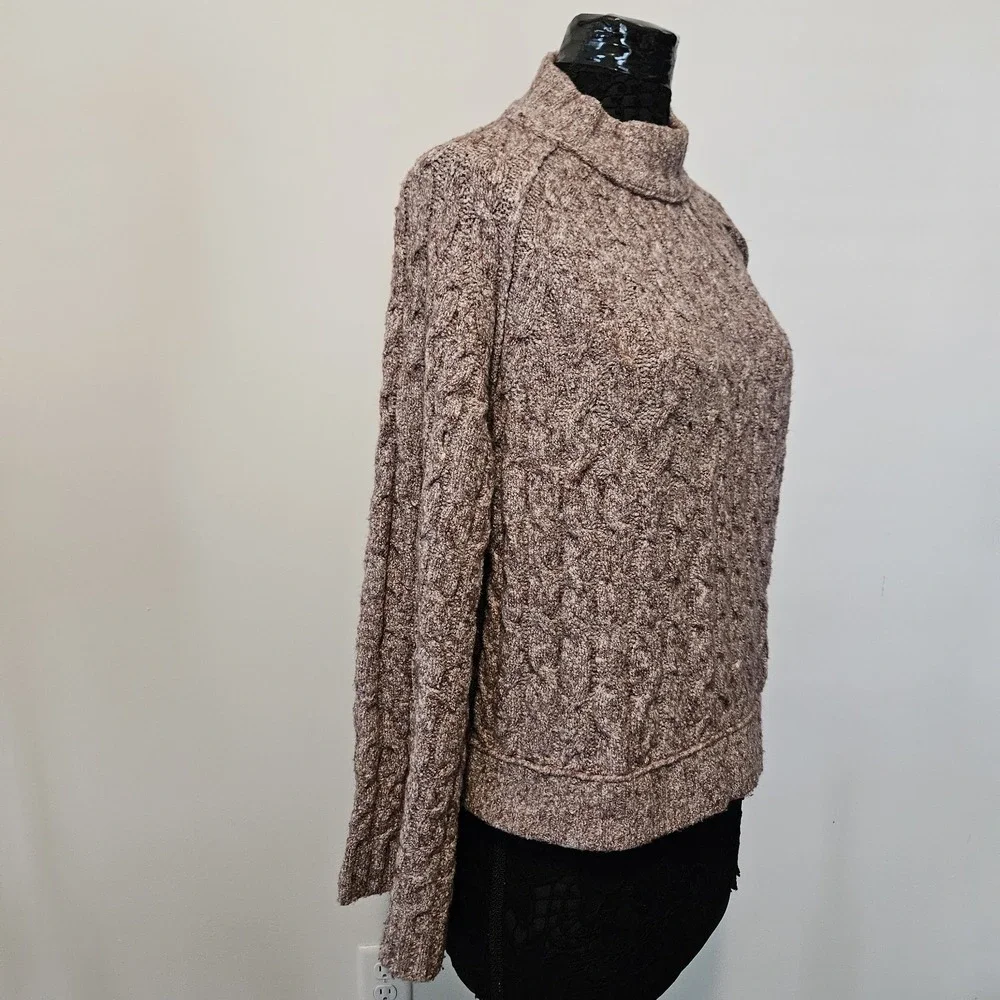 Free People Snow Bird Cable Knit Flared Bell Sleeves Sweater Size Small Boho